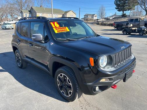 2016 Jeep Renegade Trailhawk