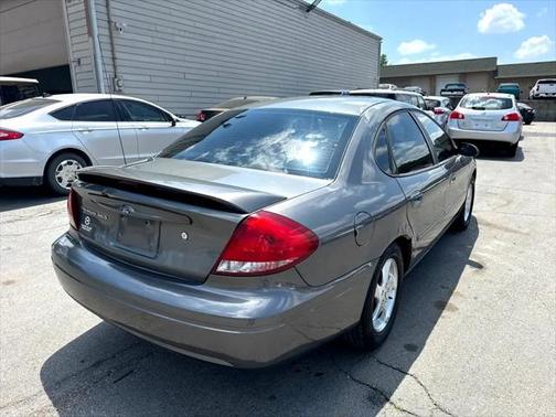 2004 Ford Taurus SES Duratec