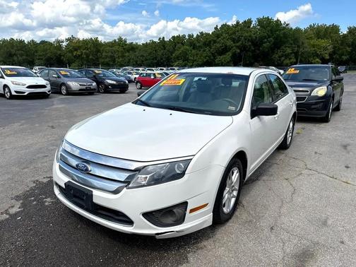 2011 Ford Fusion S