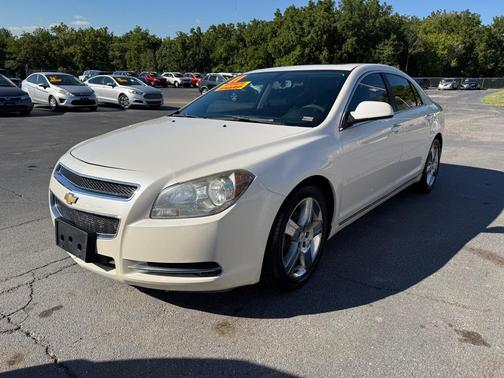 2011 Chevrolet Malibu 1LT