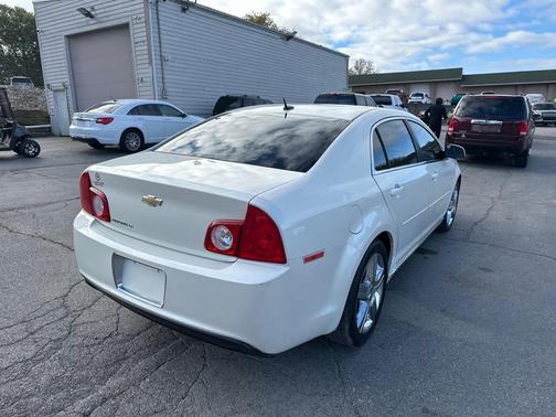 2011 Chevrolet Malibu 1LT