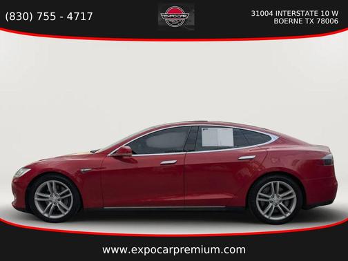 2015 Tesla Model S 70D