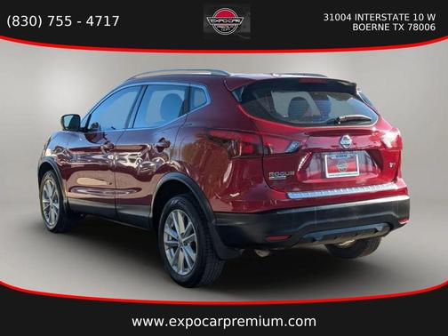 2017 Nissan Rogue Sport SV