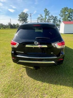 2014 Nissan Pathfinder SL