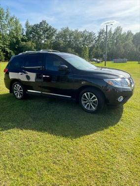 2014 Nissan Pathfinder SL