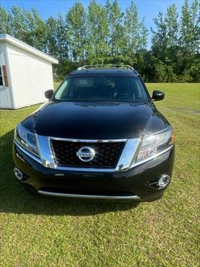 2014 Nissan Pathfinder SL