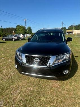 2014 Nissan Pathfinder SL