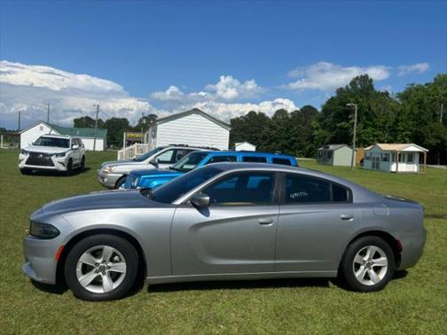 2015 Dodge Charger SE