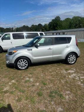 2017 Kia Soul +