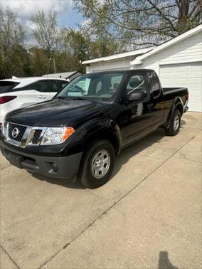 2017 Nissan Frontier S