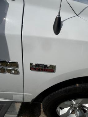 Bright White Clearcoat 2018 RAM 1500 Tradesman