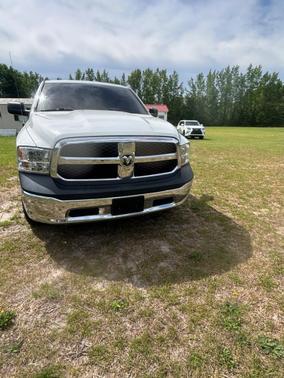 Bright White Clearcoat 2018 RAM 1500 Tradesman