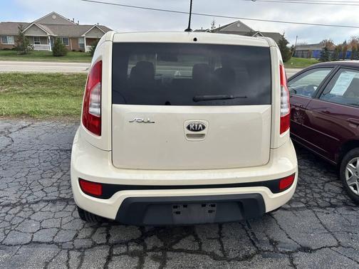 2013 Kia Soul +