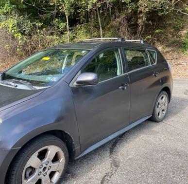 2009 Pontiac Vibe Base