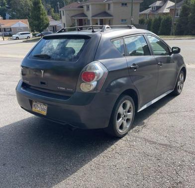 2009 Pontiac Vibe Base