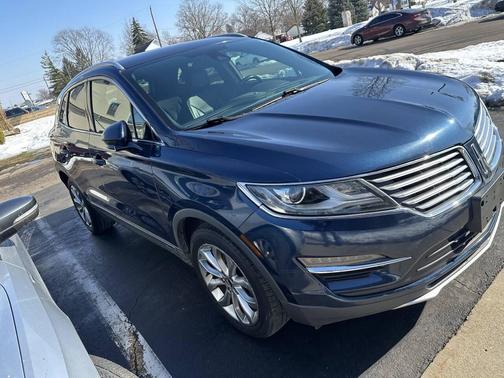 2017 Lincoln MKC Select
