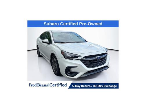 Crystal White Pearl 2023 Subaru Legacy Limited