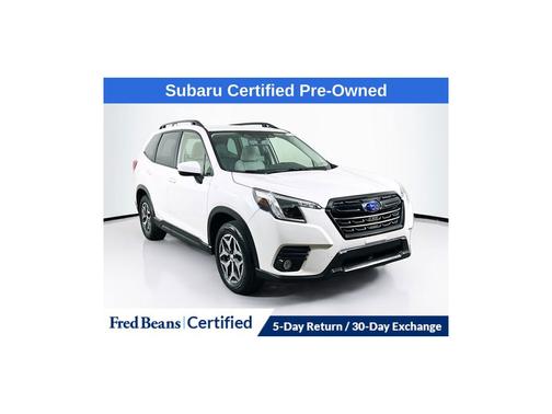 Crystal White Pearl 2023 Subaru Forester Premium