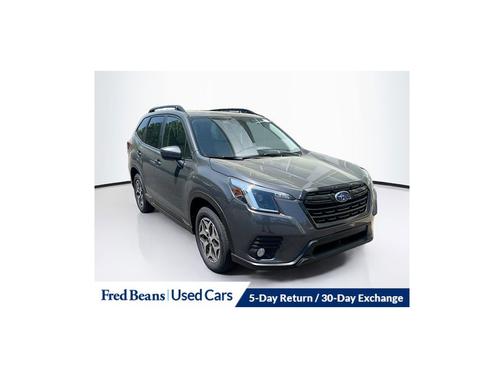 Magnetite Gray Metallic 2023 Subaru Forester Premium