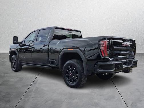 Onyx Black 2024 GMC Sierra 3500 AT4