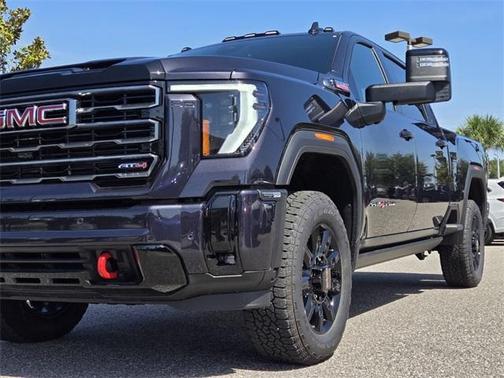 2025 GMC Sierra 2500 AT4