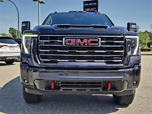 2025 GMC Sierra 2500 AT4