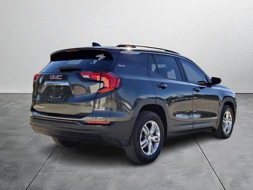 2021 GMC Terrain SLE