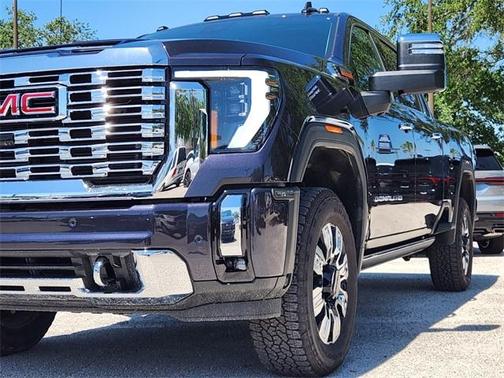 2025 GMC Sierra 3500 Denali