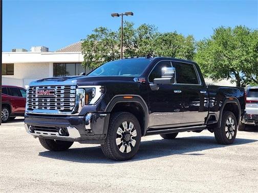 2025 GMC Sierra 3500 Denali