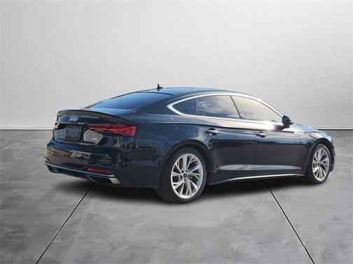2022 Audi A5 40 Premium