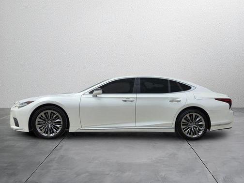 2022 Lexus LS 500 Base