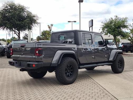 2022 Jeep Gladiator Sport