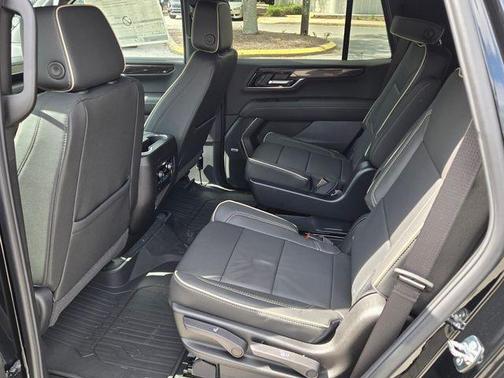 Onyx Black 2026 GMC Yukon Elevation