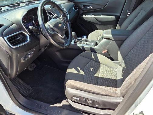 Summit White 2020 Chevrolet Equinox 1LT