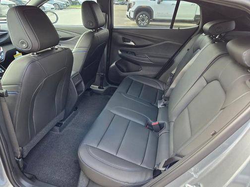 Moonstone Gray Metallic 2026 Buick Envista Sport Touring