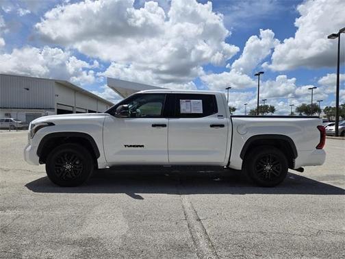 2022 Toyota Tundra SR5