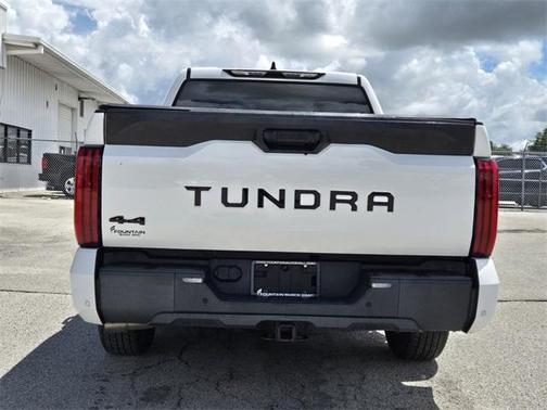 2022 Toyota Tundra SR5