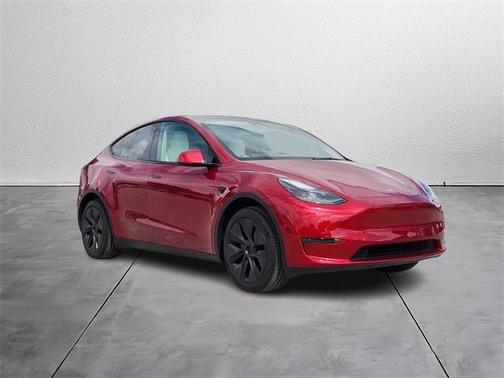 2025 Tesla Model Y Long Range