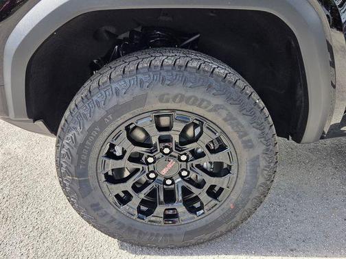 Onyx Black 2026 GMC Canyon Elevation