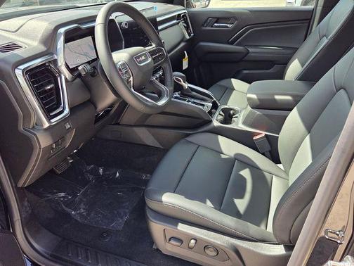 Onyx Black 2026 GMC Canyon Elevation