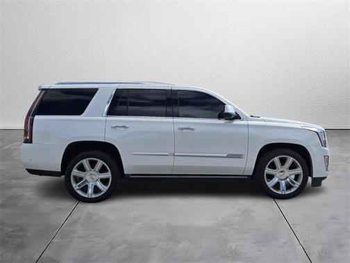 2020 Cadillac Escalade Premium Luxury