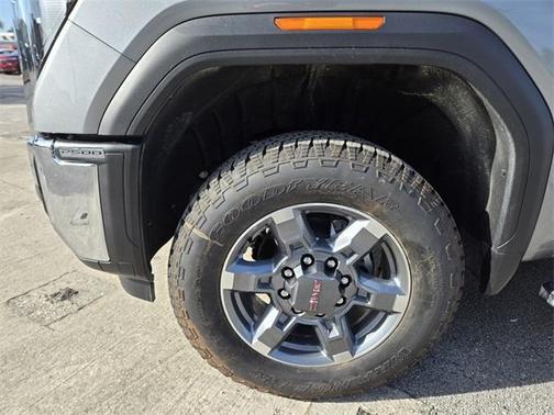 2026 GMC Sierra 2500 SLT