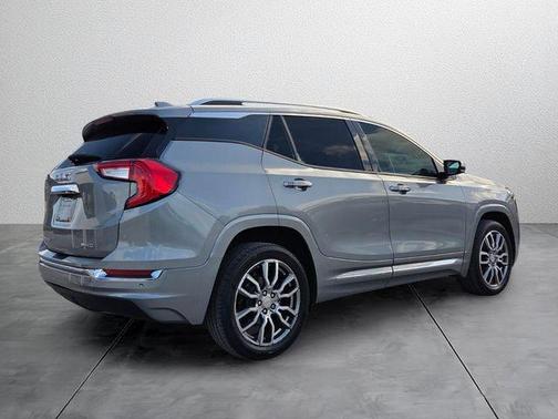 Sterling 2023 GMC Terrain Denali