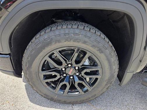 Onyx Black 2026 GMC Sierra 1500 Elevation