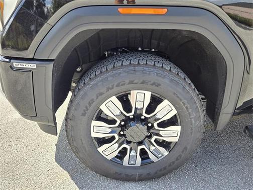2026 GMC Sierra 2500 Denali