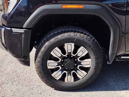 2025 GMC Sierra 3500 Denali