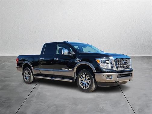 2017 Nissan Titan XD Platinum Reserve