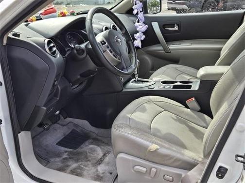 2013 Nissan Rogue SV w/SL Pkg