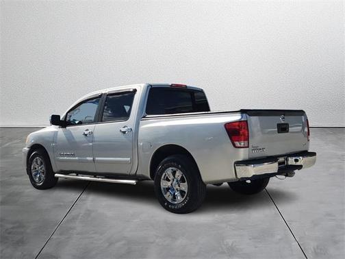 2013 Nissan Titan SV