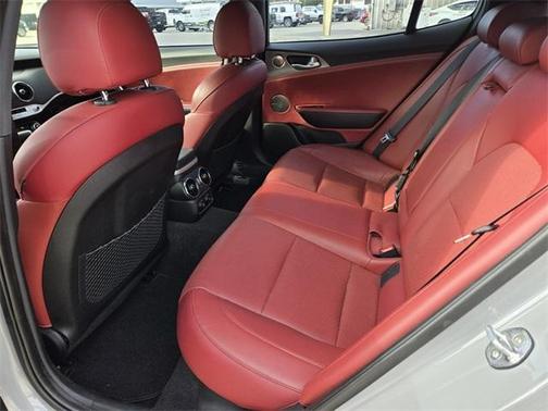 2019 Kia Stinger GT1